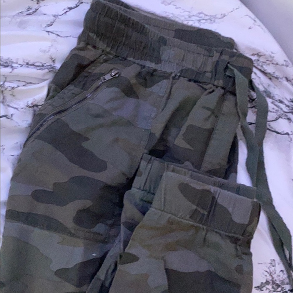 Camo pants